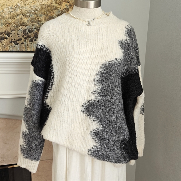 Free People Sweaters - Free People Cream and Black Cowl Sweater